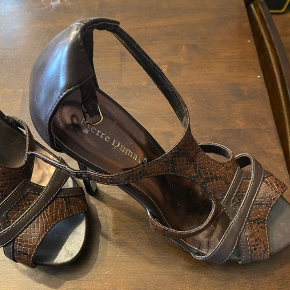 Snake skin stilettos. G2G - Picture 3 of 8